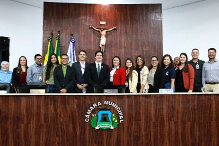 Colégio Santo Inácio promove Sessão Solene na câmara municipal em comemoração aos seus 65 anos