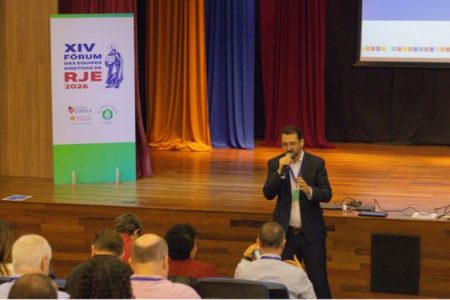 Abertura do 14º Fórum das Equipes Diretivas da RJE destaca diretrizes estratégicas e legado da educação jesuíta